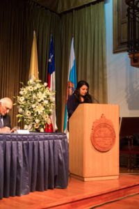 Clase Ejecutiva UC graduó a alumnos de Walmart de sus programas de diplomado online.